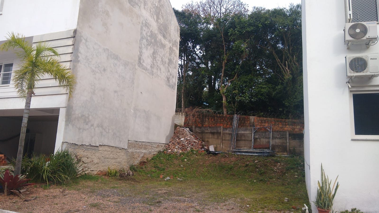 Terreno em condomínio residencial