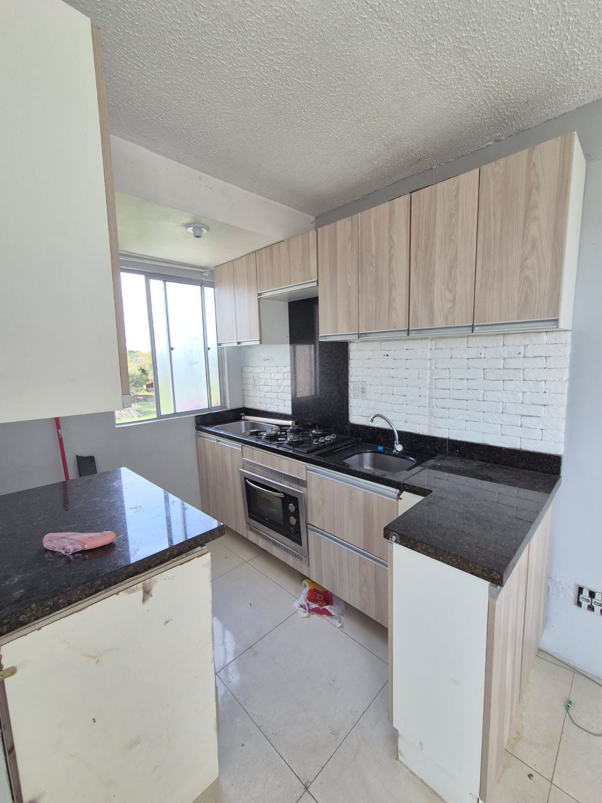 Apartamento na Restinga de 2 Dormitórios — foto 5
